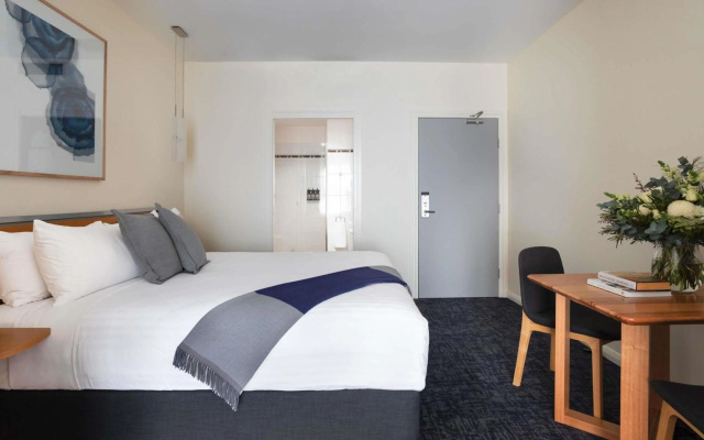 Peppers Seaport Launceston – Guest Rooms – Launceston