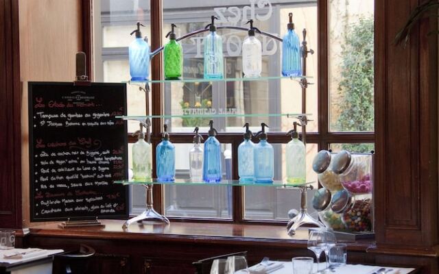 Une Chambre chez Dupont