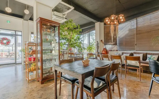 Gyeongju Neulsiwon Pension