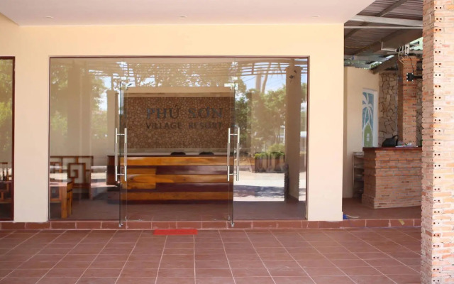 Phu Son Village Resort