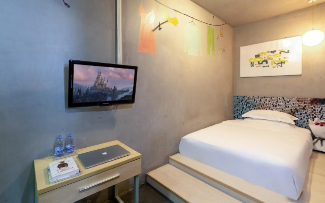Colour Inn Shenzhen Chunfeng Branch