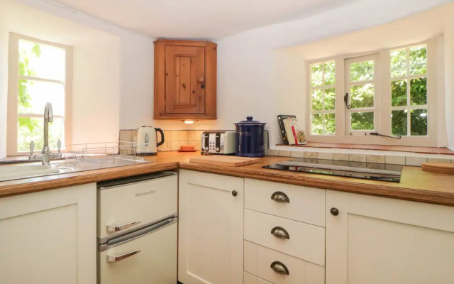 The Hideaway at Burrow Hill