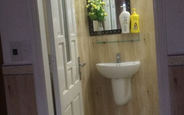 Huong Homestay
