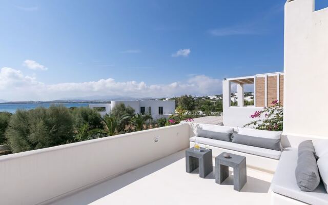 Seven Santa Maria Paros Boutique Hotel