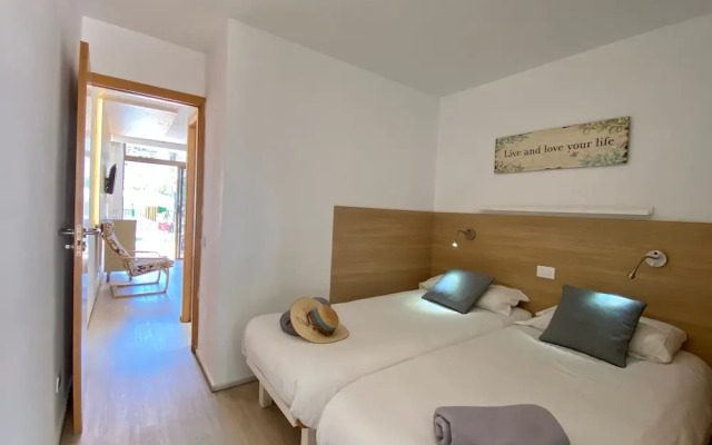 Leticia Del Mar Apartments