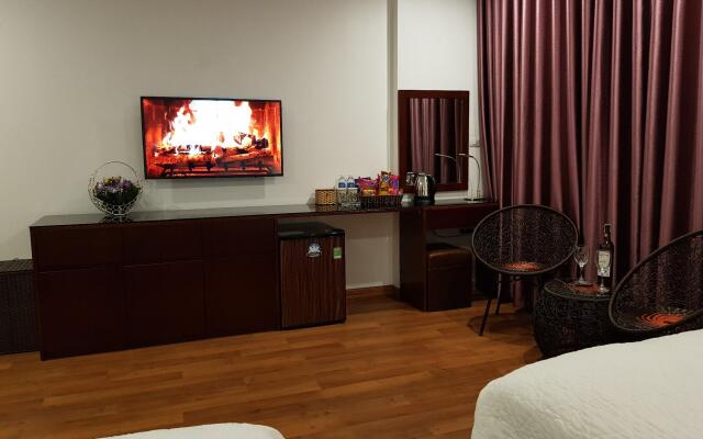 Camellia Hotel