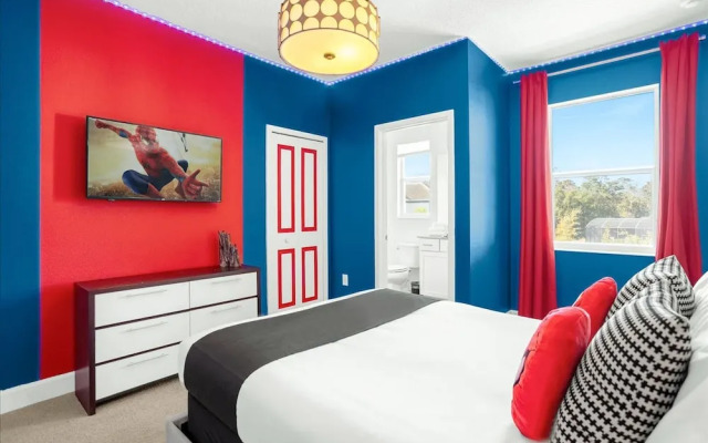 Upstay - Movie Mansion w Cinema-pool Hot Tub-games