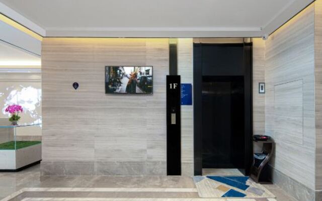 Kyriad Marvelous Hotel (Changsha Wanjiali  Plaza Metro Station)