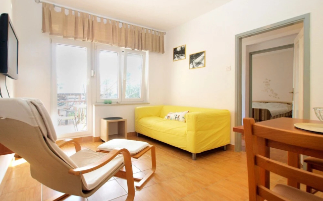 Apartment 1804