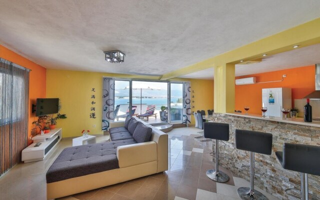 Beautiful Home in Trogir With Jacuzzi, Wifi and 1 Bedrooms