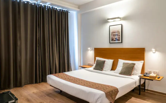 Enkay Residency Sector 15