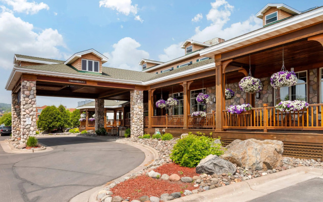 Lift Bridge Lodge, an Ascend Collection Hotel
