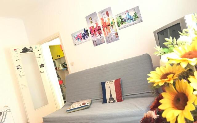Roma IceCream Apartment