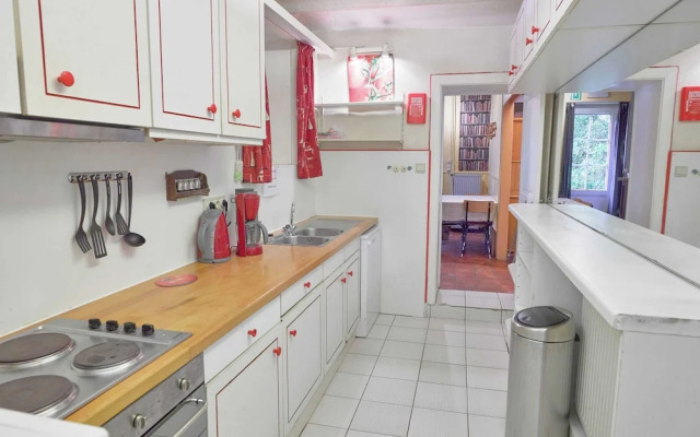 Charming and Well Renovated Country House