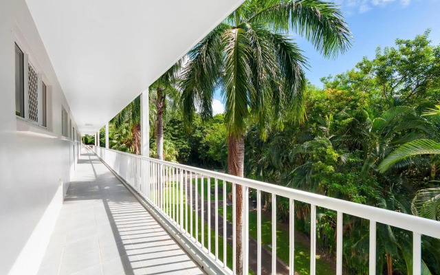 2 Bedroom Red Cowrie Apartment Palm Cove