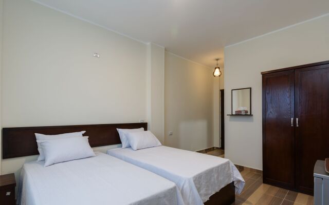 Pyramids Guest House