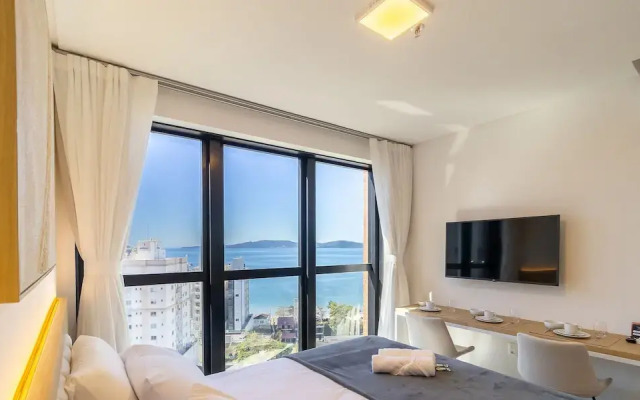 MHFA Studios em Prédio Luxuoso Vista Mar