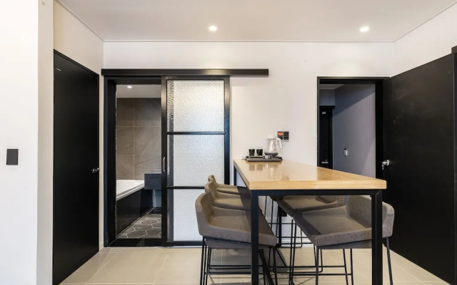 Brown Dot Hotel Suwon