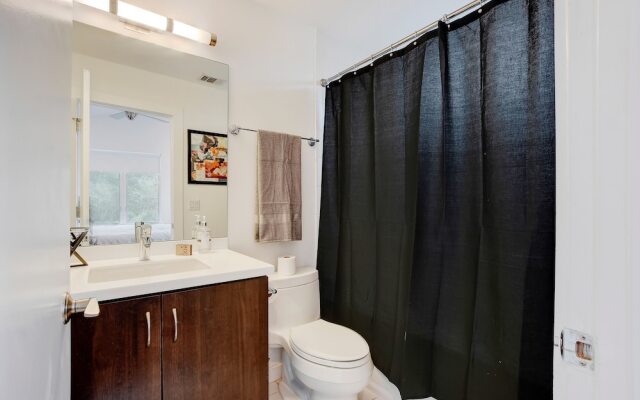 1500 Summit St Townhouse Unit 7