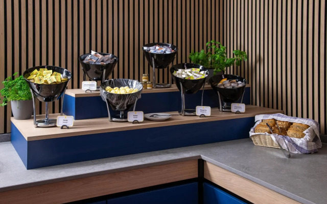 [Bee]Village Messehotel Hannover-Laatzen.