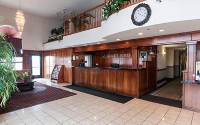 Quality Suites Albuquerque Airport