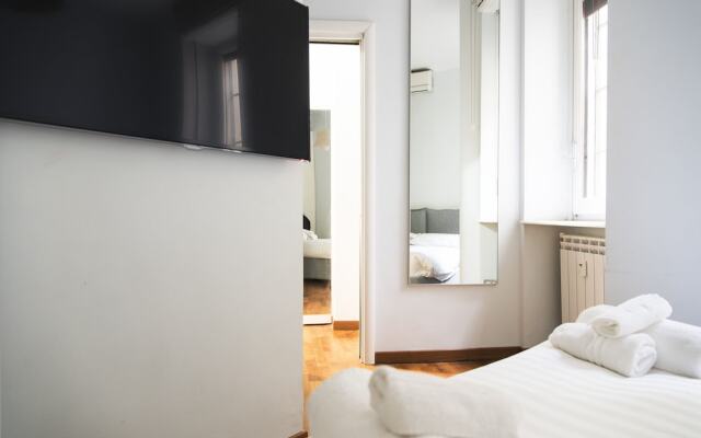 Delicious Apartment in Shopping District