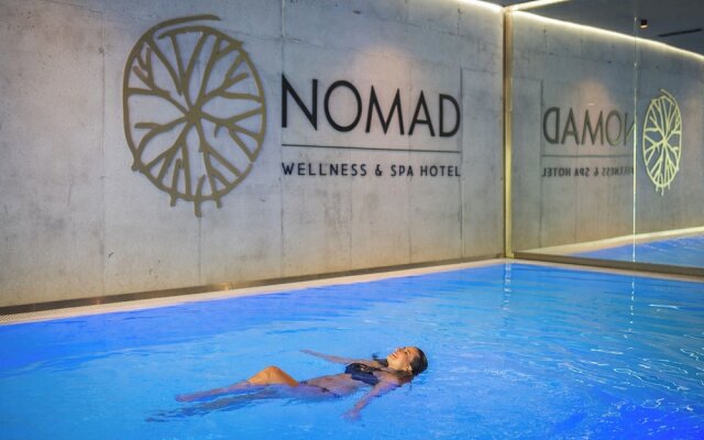 Hotel Nomad