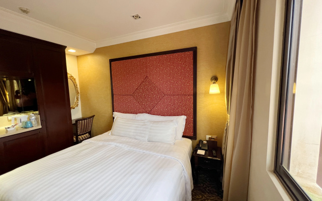 Nostalgia Hotel – Guest Rooms – Singapore
