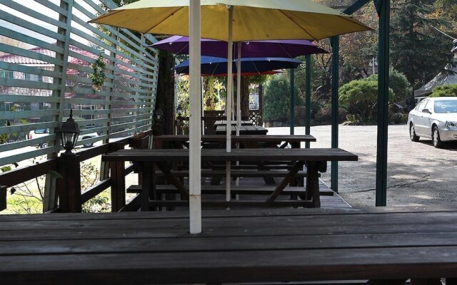 Muju Bakam Villa Pension