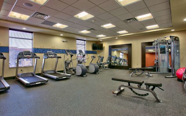 Hampton Inn & Suites Scottsdale at Talking Stick