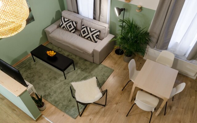 Green Tee Apartment