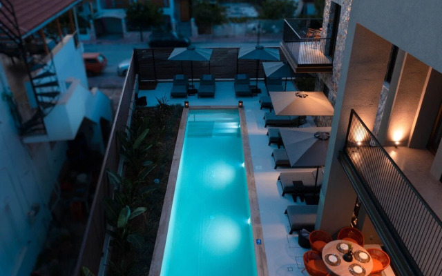 Capital Luxury Suites