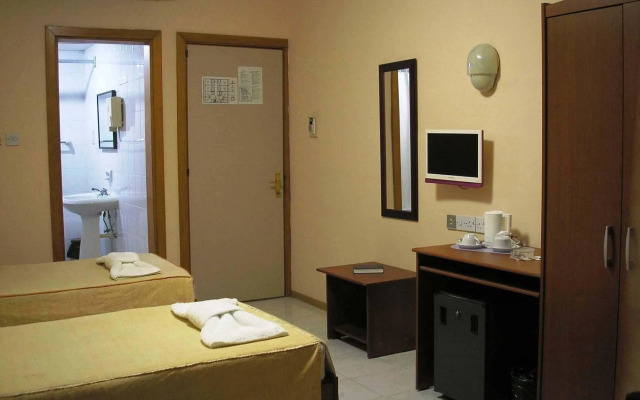 Relax Inn Hotel