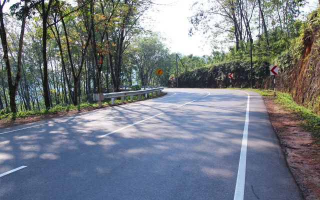 Senaro Holiday Resort