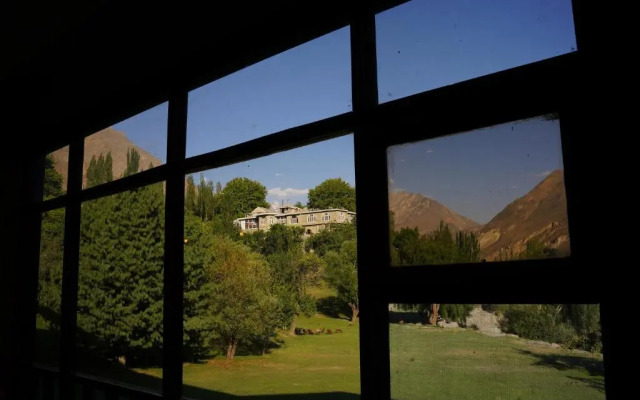 Hunza Darbar Hotel