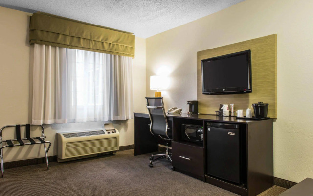 Sleep Inn & Suites Pittsburgh