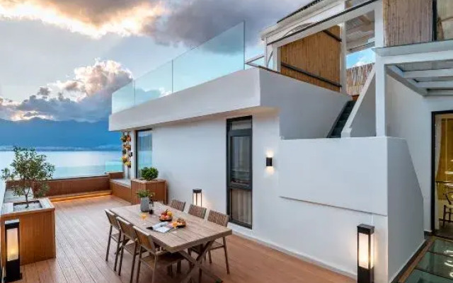 Dali South Holiday Villa