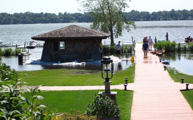 Arrowwood Resort and Conference Center