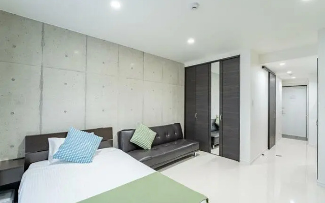 Hollywood Suites & Lofts