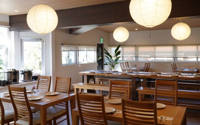 Wayn-Zen Onna Hotel