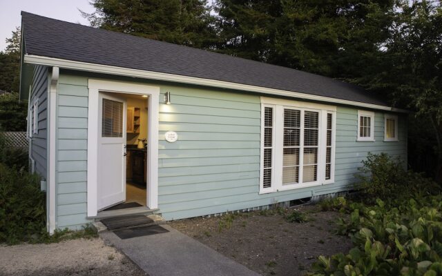 The Inn at Schoolhouse Creek