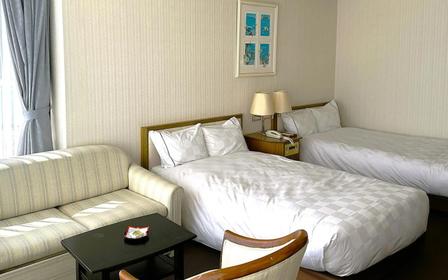 Shiraraso Grand Hotel