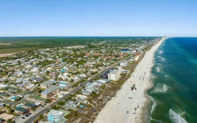 104 Derondo St - Cs the Day