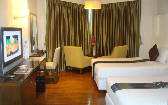 The Seasons Pattaya