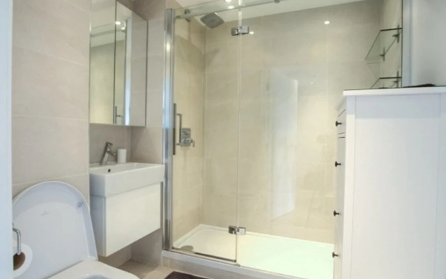 Eson2 - Bonchurch Mansion