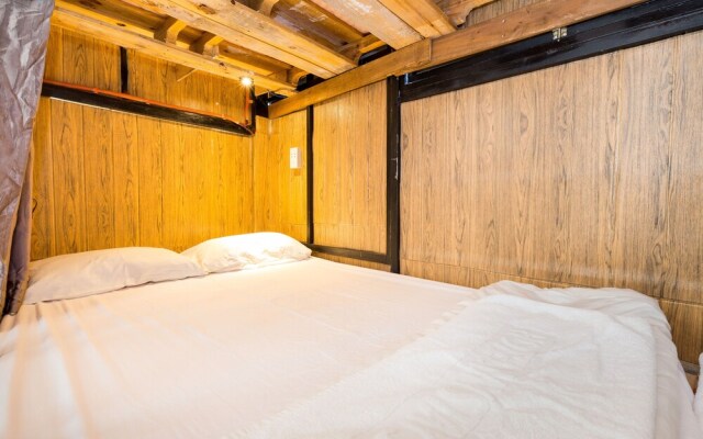 Spot on 704 Ace Home - Hostel