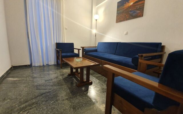 Lefkadi Apartments by the sea