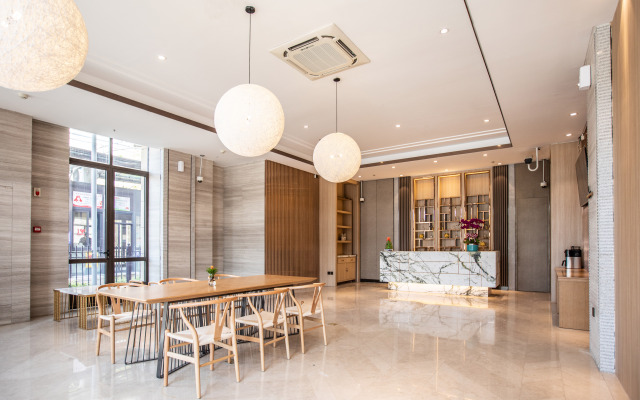 Yougo  Hotel