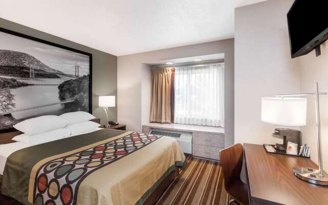 Super 8 By Wyndham Schenectady - Albany Area