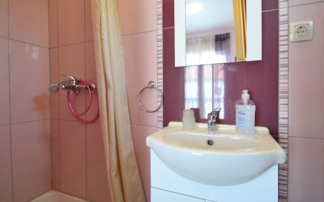 Apartment Dević Zadar/Sukošan